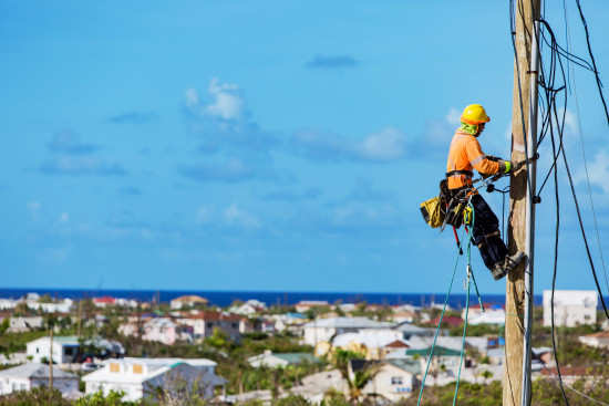 FortisTCI Earns "Emergency Recovery Award" for Efforts to Restore Service after Hurricane Irma